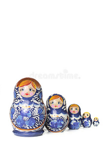 蓝色俄罗斯传统木偶排队