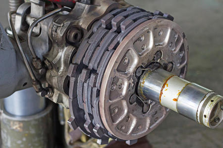 飞机制造业飞机刹车总成照片