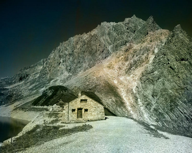 天空 房子 水库 离开 花岗岩 小屋 阿尔卑斯山 砾石 风景