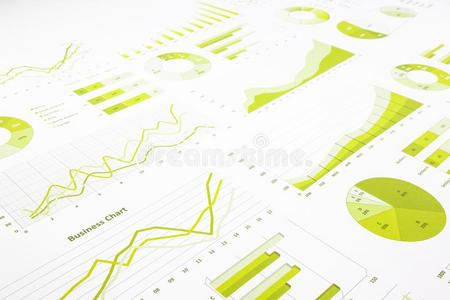 绿色图表，营销研究和业务年度再