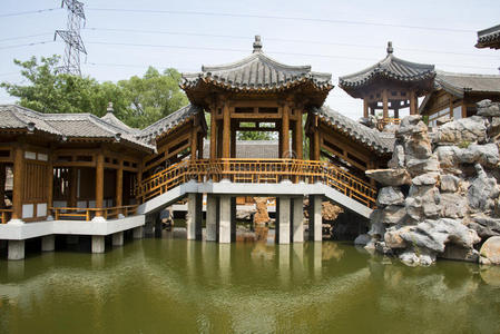 亚洲中国，古色古香的建筑，亭台楼阁，走廊