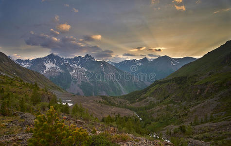 高山湖泊