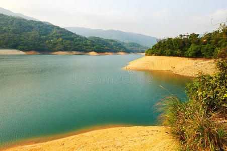 水库角日落景观