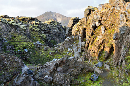 冰岛Landmannalaugar Riolit山和熔岩形成