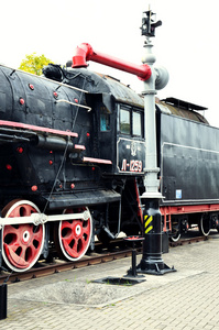 老式蒸汽火车机车的轮详细信息