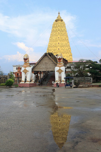 在 Wat wangvivagegaram 在佈菩提式佛塔