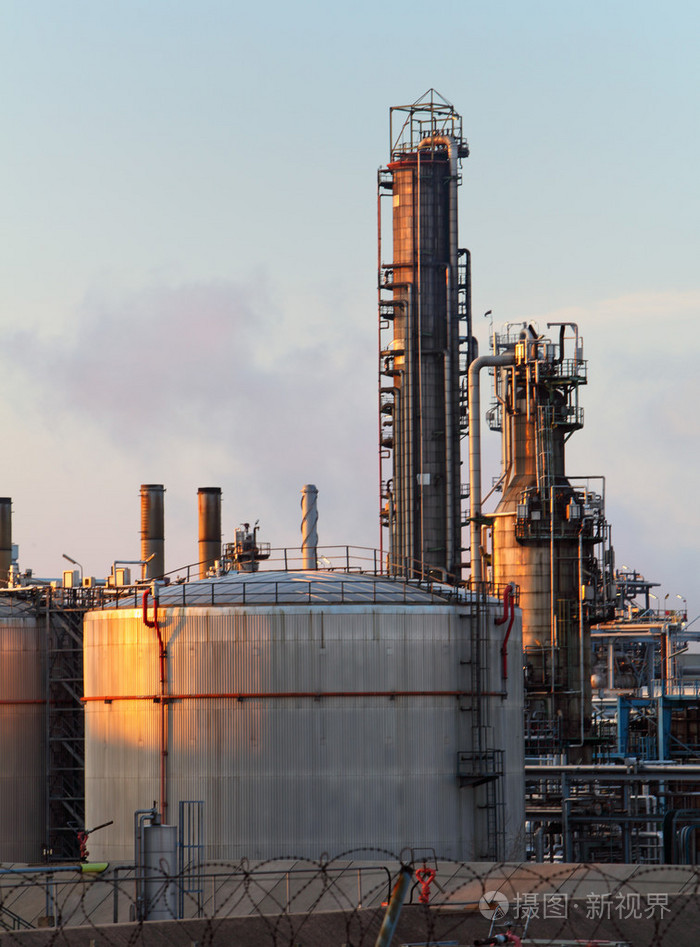 石油炼厂照片-正版商用图片1h0x9e-摄图新视界