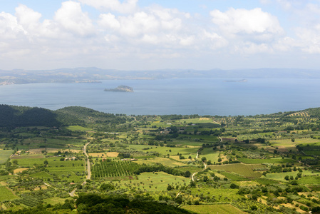 Montefiascone 博尔塞纳的湖