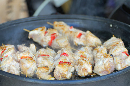 上烤串烤羊肉串