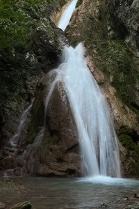 苏萨拉瀑布
