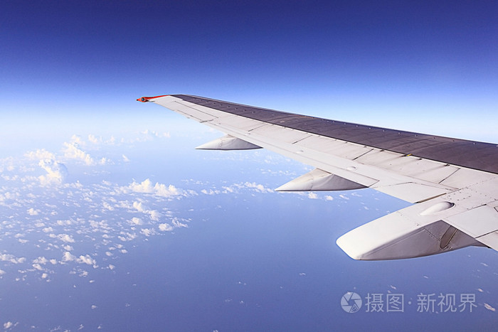 飞机机翼