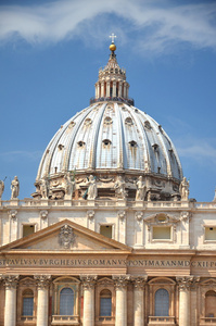 在梵蒂冈，意大利，罗马的雄伟圣彼得大教堂