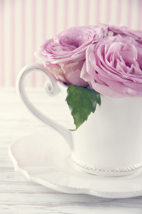 杯子装满了一束浪漫粉色 roses3