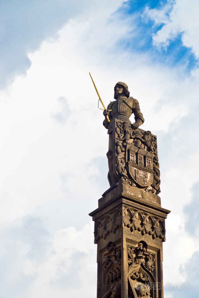 在布拉格的骑士不伦瑞克的雕像