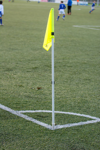 线条和足球场上角旗