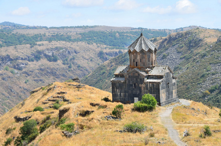 亚美尼亚 11 世纪教堂附近 Amberd 的堡垒