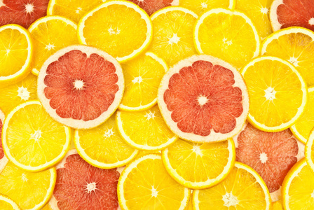 片柠檬和葡萄柚