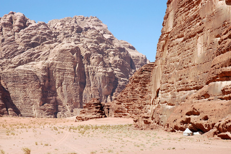 贝都因人帐篷中干河朗姆酒，Jordan