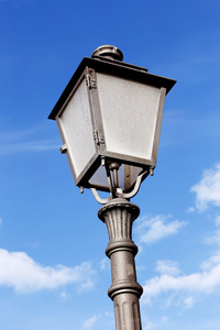 灯柱灯柱在路灯柱上是,它是关.