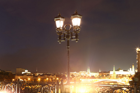 克里姆林宫，莫斯科，俄罗斯   莫斯科的最流行观点的夜景