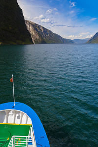 船舶和峡湾的 sognefjord挪威