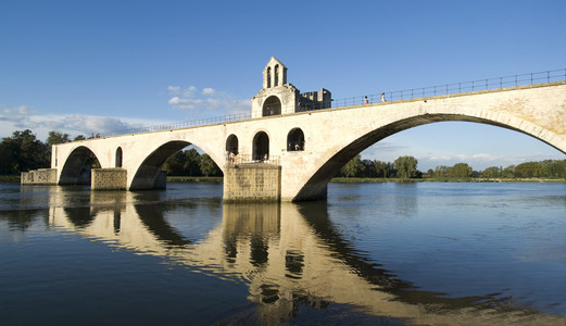 The Pont dAvignon on the Petit Rhne