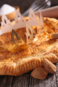 与皇冠的国王饼
