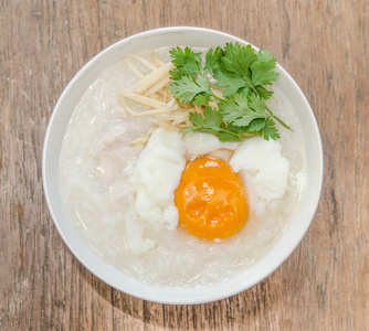 传统食品中式溏心蛋 congee