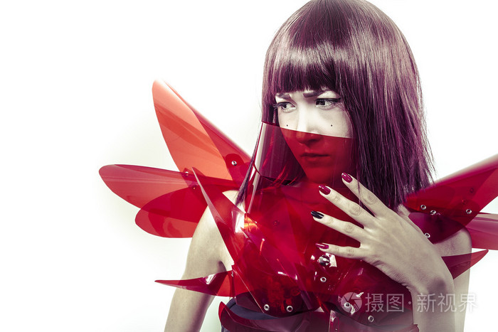 在红色盔甲的性感女人