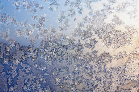 雪花和冰冻结窗口