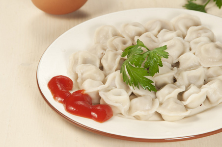 肉饺子Pelmeni