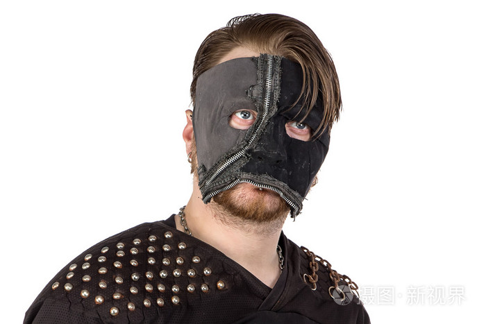 戴面具的生气人的肖像