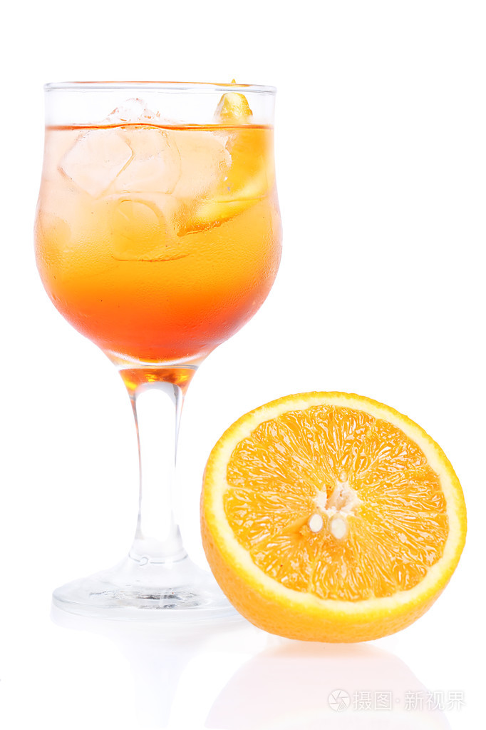aperolspritz鸡尾酒