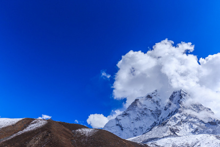 在喜马拉雅山风光