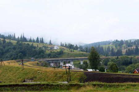 通往山的铁路