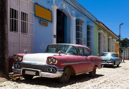 老式汽车引擎盖装饰汽车前照灯照明别克直8低底盘后轮日落车灯复古