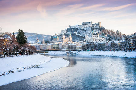 奥地利冬季历史名城萨尔茨堡