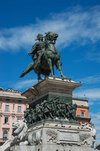 维托里奥伊曼纽尔纪念碑位于意大利米兰市中心