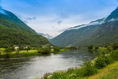 在挪威 sognefjord