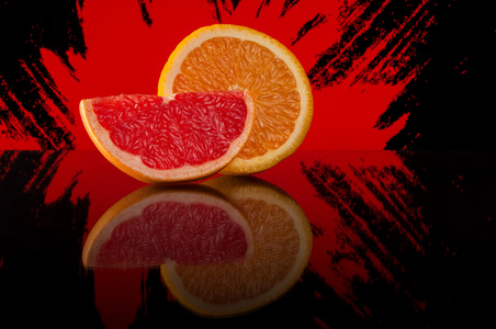 橙和葡萄柚的切片