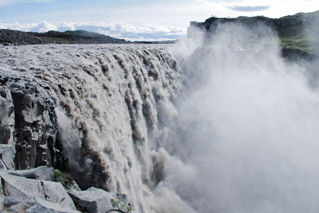 在冰岛 goddafoss 泡汤斯科加瀑布 skogarfoss 提瀑布 seljalandsfoss 冰岛瀑布景色美丽充满活力