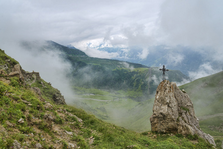 山风景冠云