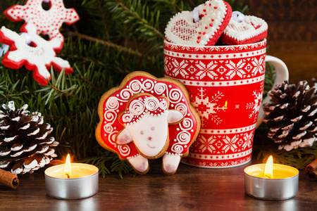 圣诞红姜饼羊组成。年的 Sh