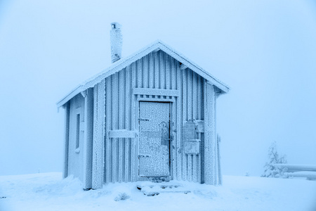 冷冻的小屋图片
