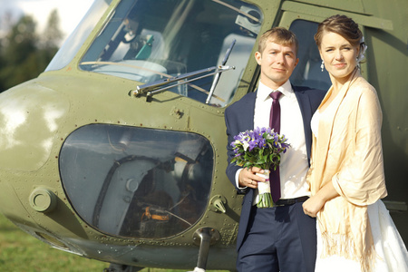 直升机婚礼图片