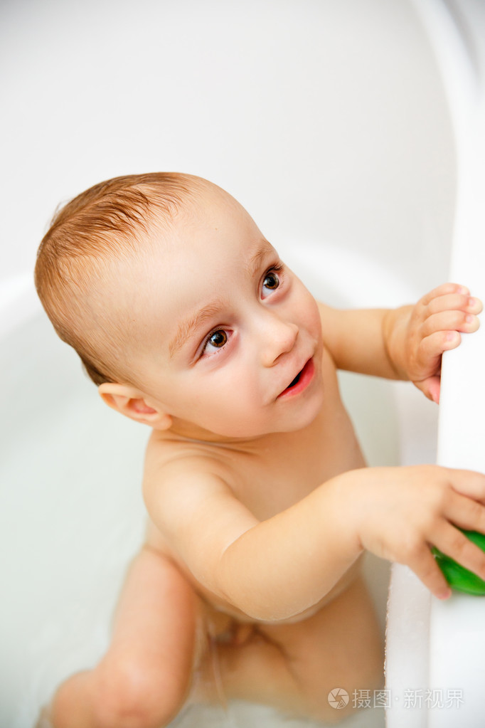 可爱的小男孩,在浴照片-正版商用图片1hpsxm-摄图新视界