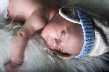 新生儿细节选择性焦点男宝宝