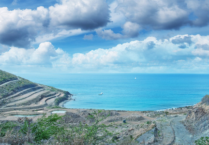 山和黄昏海景