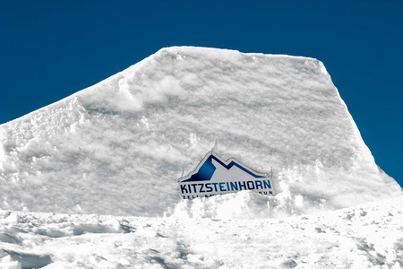Kitzsteinhorn 滑雪度假村摘要