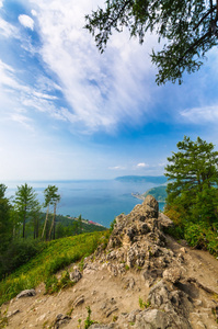 在贝加尔湖湖风景区阳光明媚的日子景观